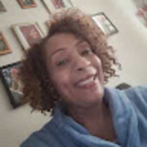 Meet your Posher, Denise